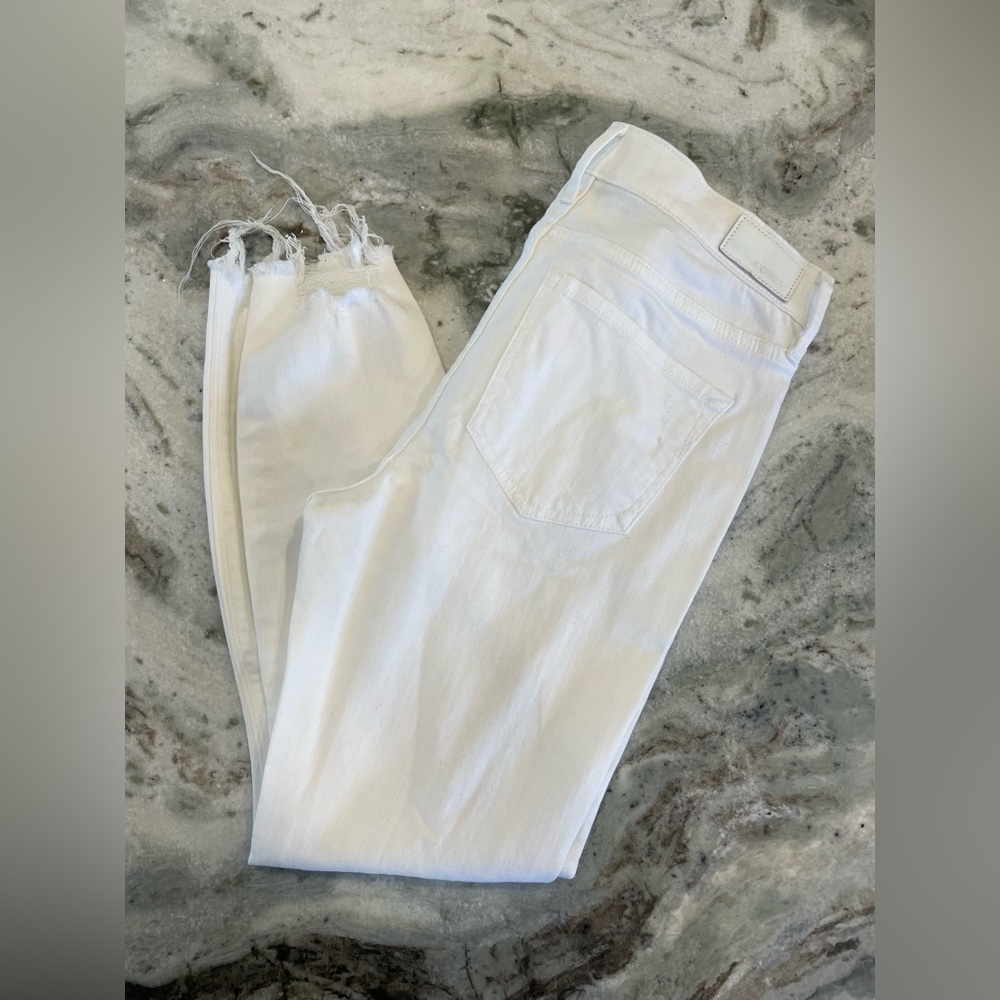 NWT EXPRESS WHITE ANKLE LEGGING MIDE RISE DESTROYED PANTS
